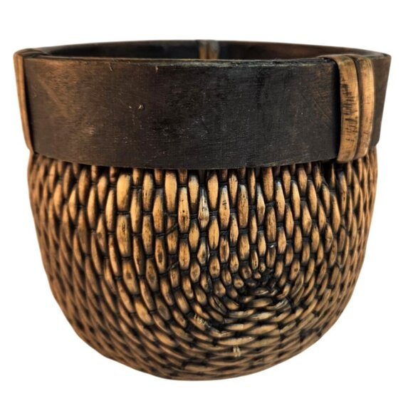 Vintage Hand-Woven Wicker & Wood Small Round Basket Decor Storage Organizer - Picture 9 of 10